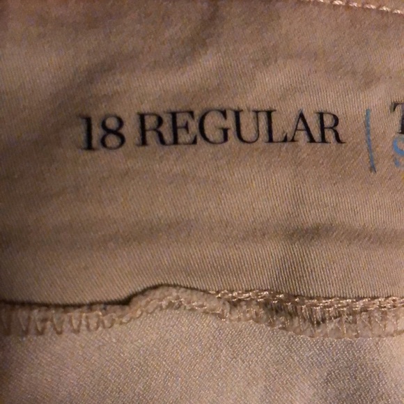 Croft & Barrow Capri Pants 18 regular - Picture 3 of 14